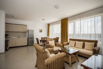 Фото номера Улучшенные апартаменты с 2 спальнями Апарт-отели Arapya Sun Resort г. Арапя 3